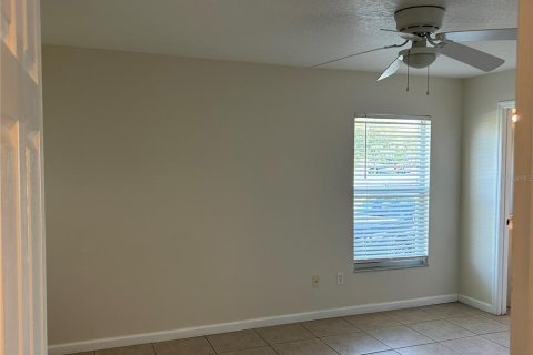 Adosado en venta en Kissimmee, Florida, 3 dormitorios, 113.15 m2 № 2213994 - foto 6