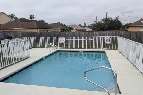 Adosado en venta en Kissimmee, Florida, 3 dormitorios, 113.15 m2 № 2213994 - foto 26