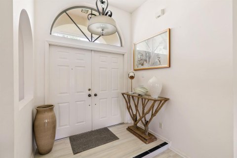 Villa ou maison à vendre à West Palm Beach, Floride: 4 chambres, 205.96 m2 № 2266011 - photo 4
