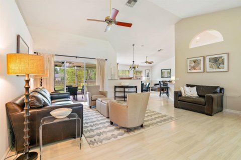 Villa ou maison à vendre à West Palm Beach, Floride: 4 chambres, 205.96 m2 № 2266011 - photo 6