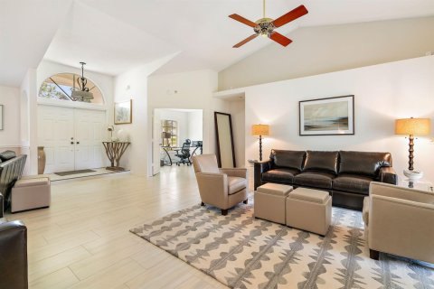 Villa ou maison à vendre à West Palm Beach, Floride: 4 chambres, 205.96 m2 № 2266011 - photo 5
