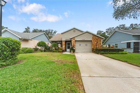 House in New Port Richey, Florida 3 bedrooms, 135.08 sq.m. № 1915461 - photo 1