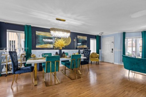 Купить таунхаус в Уэст-Палм-Бич, Флорида 3 спальни, 151.15м2, № 2029706 - фото 3