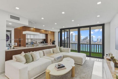 Condo à Aventura, Floride, 2 chambres  № 2047851