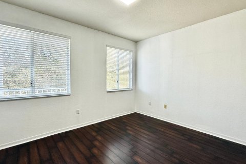 Condo in Palm Beach Gardens, Florida, 1 bedroom № 1983111 - photo 19