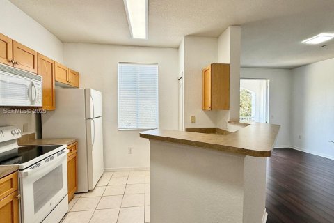 Condo in Palm Beach Gardens, Florida, 1 bedroom № 1983111 - photo 8
