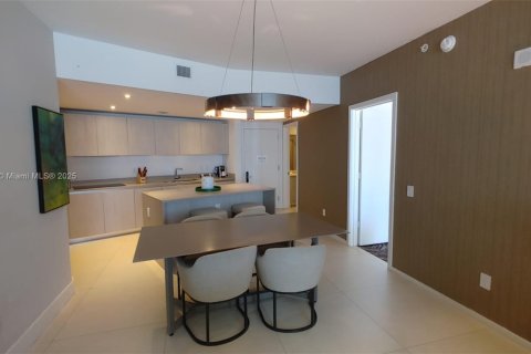 Condominio en venta en Hollywood, Florida, 2 dormitorios, 109.53 m2 № 1473830 - foto 15