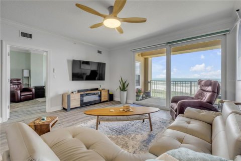 Condominio en venta en Palm Coast, Florida, 3 dormitorios, 152.36 m2 № 2226852 - foto 13