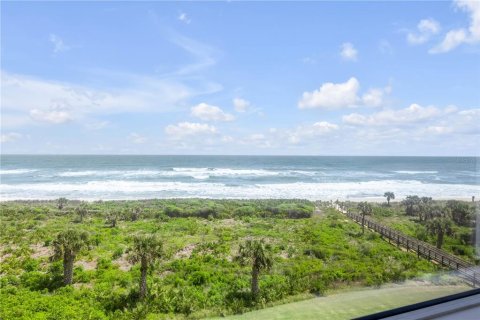 Condominio en venta en Palm Coast, Florida, 3 dormitorios, 152.36 m2 № 2226852 - foto 17