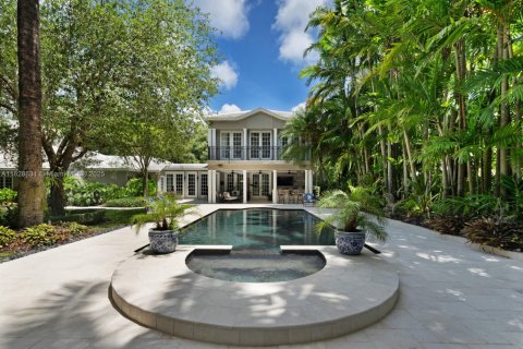 House in Palmetto Bay, Florida 6 bedrooms, 436.08 sq.m. № 2186868