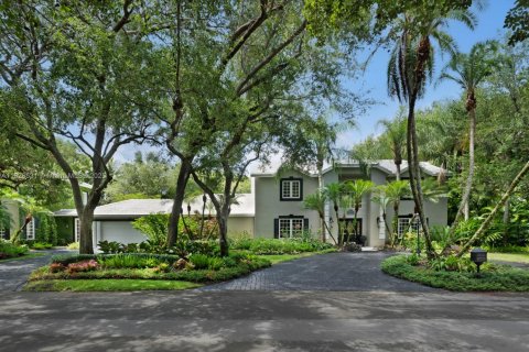 House in Palmetto Bay, Florida 6 bedrooms, 436.08 sq.m. № 2186868 - photo 4