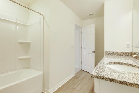 Villa ou maison à vendre à Zephyrhills, Floride: 4 chambres, 195.75 m2 № 2284001 - photo 22