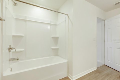 Villa ou maison à vendre à Zephyrhills, Floride: 4 chambres, 195.75 m2 № 2284001 - photo 23