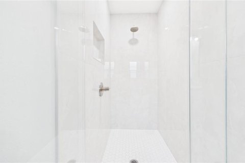 Casa en venta en Tampa, Florida, 3 dormitorios, 118.54 m2 № 2429227 - foto 28