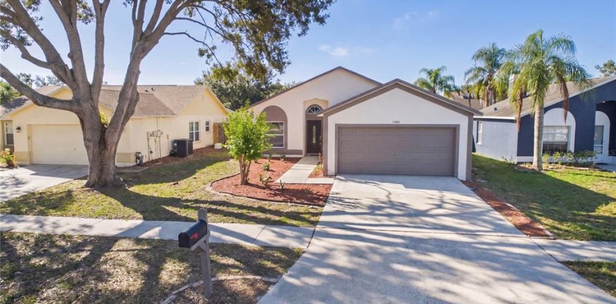 Casa en Tampa, Florida 3 dormitorios, 118.54 m2 № 2429227