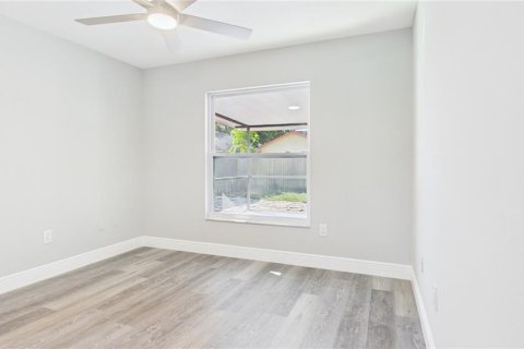 Casa en venta en Tampa, Florida, 3 dormitorios, 118.54 m2 № 2429227 - foto 20