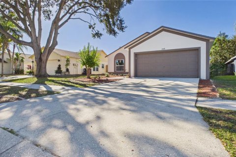Casa en venta en Tampa, Florida, 3 dormitorios, 118.54 m2 № 2429227 - foto 5