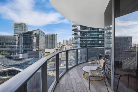 Condo in Miami, Florida, 3 bedrooms  № 1581542 - photo 17
