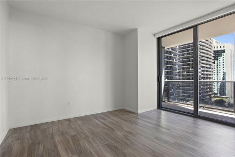 Condo in Miami, Florida, 3 bedrooms  № 1581542 - photo 13