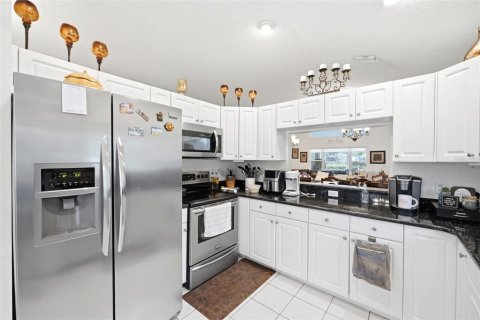 House in Spring Hill, Florida 3 bedrooms, 169.08 sq.m. № 2092016 - photo 16