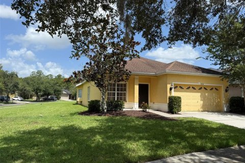 Casa en alquiler en Tampa, Florida, 3 dormitorios, 176.24 m2 № 1850087 - foto 1