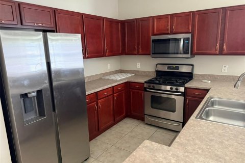 Casa en alquiler en Tampa, Florida, 3 dormitorios, 176.24 m2 № 1850087 - foto 6