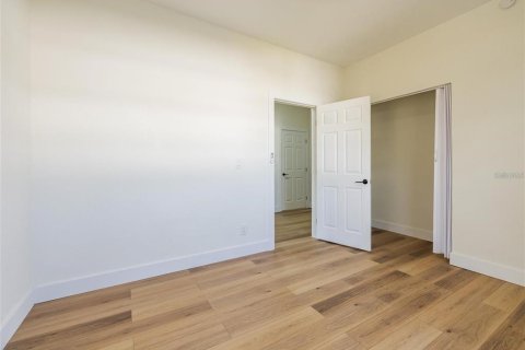 Immobilier commercial à vendre à Tarpon Springs, Floride: 589.93 m2 № 2272778 - photo 22