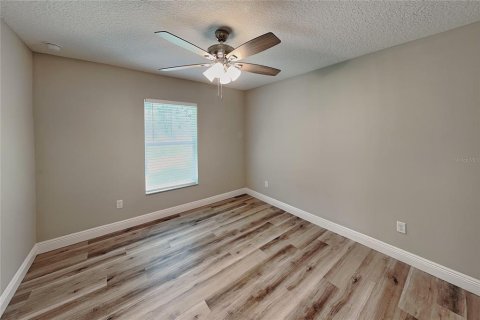 Villa ou maison à louer à Citrus Springs, Floride: 3 chambres, 133.59 m2 № 2395689 - photo 12