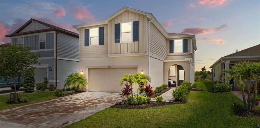 House in Parrish, Florida 5 bedrooms, 240.52 sq.m. № 1689941