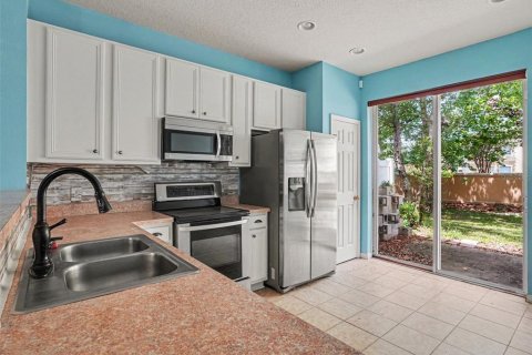 Townhouse in Kissimmee, Florida 3 bedrooms, 110.27 sq.m. № 2167066 - photo 8