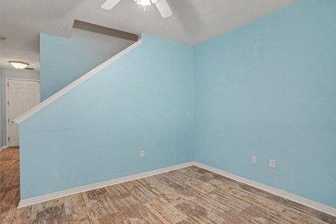 Townhouse in Kissimmee, Florida 3 bedrooms, 110.27 sq.m. № 2167066 - photo 6