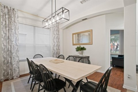 Villa ou maison à vendre à Kissimmee, Floride: 7 chambres, 263.1 m2 № 1625703 - photo 8