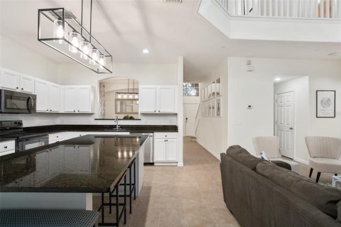 Villa ou maison à vendre à Kissimmee, Floride: 7 chambres, 263.1 m2 № 1625703 - photo 12