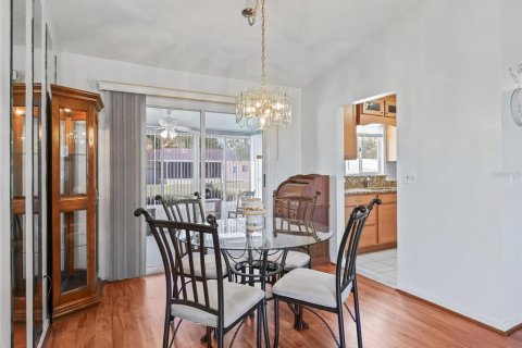 Villa ou maison à vendre à Summerfield, Floride: 2 chambres, 93.65 m2 № 1874070 - photo 4