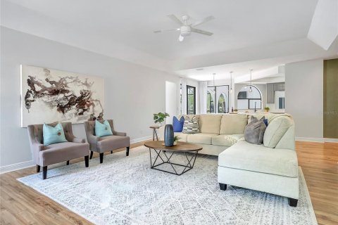 Casa en venta en Windermere, Florida, 5 dormitorios, 306.58 m2 № 1654030 - foto 8