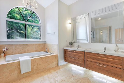 Casa en venta en Windermere, Florida, 5 dormitorios, 306.58 m2 № 1654030 - foto 22