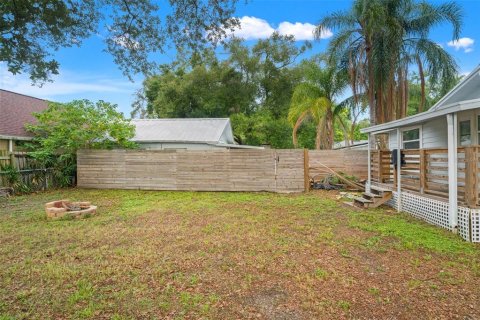 House in Tampa, Florida 3 bedrooms, 145.3 sq.m. № 2138713 - photo 29