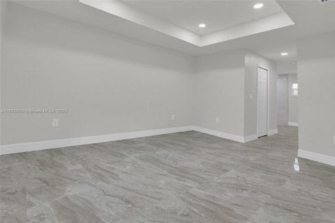 House in Lehigh Acres, Florida 3 bedrooms № 1947638 - photo 26