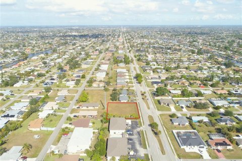 Terreno en venta en Cape Coral, Florida № 1743668 - foto 4