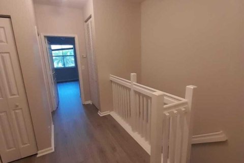 Condo in West Palm Beach, Florida, 3 bedrooms № 2401256 - photo 9