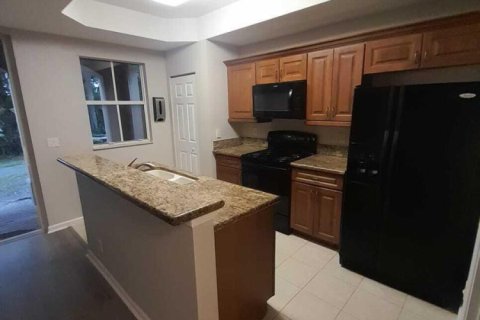 Condo in West Palm Beach, Florida, 3 bedrooms № 2401256 - photo 4