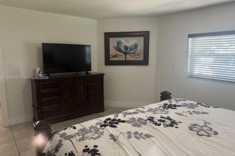 Купить виллу или дом в Хайалиа, Флорида 5 спален, 213.21м2, № 1999070 - фото 11