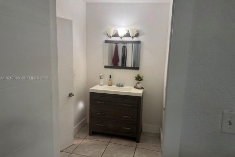 Купить виллу или дом в Хайалиа, Флорида 5 спален, 213.21м2, № 1999070 - фото 20