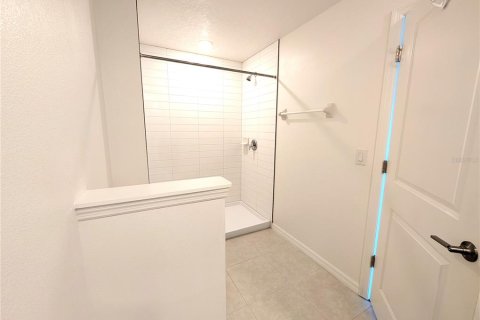 Adosado en alquiler en Ruskin, Florida, 3 dormitorios, 158.03 m2 № 1879777 - foto 16