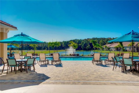 Villa ou maison à louer à Wesley Chapel, Floride: 4 chambres, 192.59 m2 № 1276418 - photo 23