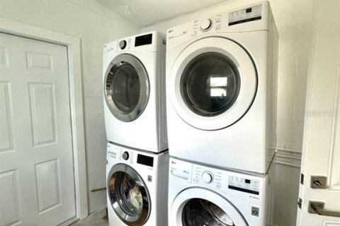 Apartamento en alquiler en Madeira Beach, Florida, 1 dormitorio, 54.35 m2 № 2091545 - foto 19