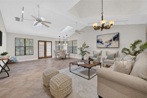 Villa ou maison à vendre à Orlando, Floride: 4 chambres, 204.57 m2 № 2314901 - photo 13