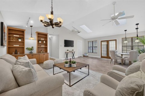 Villa ou maison à vendre à Orlando, Floride: 4 chambres, 204.57 m2 № 2314901 - photo 7