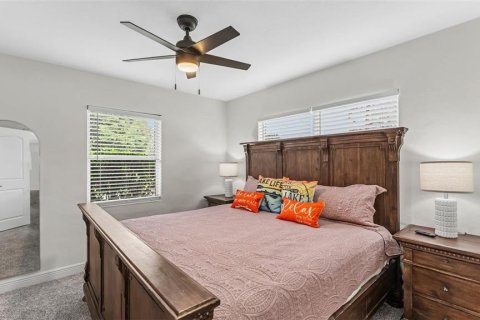 House in Winter Haven, Florida 3 bedrooms, 95.88 sq.m. № 2430339 - photo 28