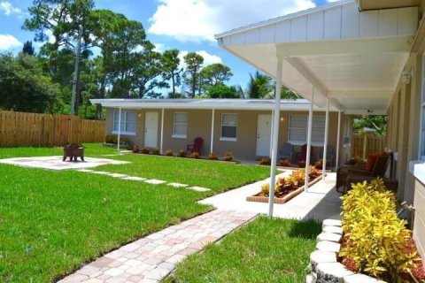 Apartment in Lake Worth, Florida 1 bedroom, 65.59 sq.m. № 2366491